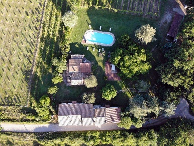 Foto Agriturismo a Piancastagnaio Centro con 1 locali in vendita