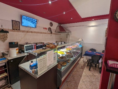 Foto Attività commerciale a Modena Centro Storico di 83 m² con 3 locali