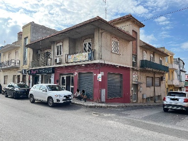 Foto Negozio in Corso Nunzio Costa n. 202, Pachino Centro di 105 m²