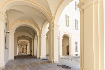Foto Ufficio in Via Luigi Canina 14, Casale Monferrato Centro di 100 m²