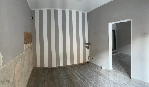 Foto Negozio a Firenze Novoli di 35 m² con 2 locali in vendita