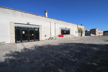 Foto Laboratorio in Via Giuseppe Marraffa, Martina Franca di 620 m²
