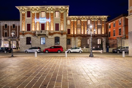 Foto Ufficio a Castel San Giovanni Centro di 69 m² con 2 locali in affitto