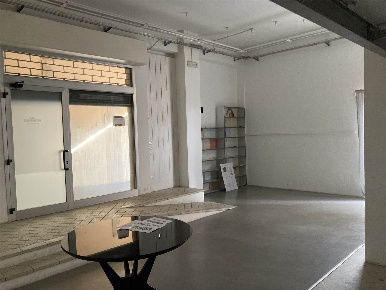 Foto Locale commerciale a Fano Centro Storico di 80 m² con 1 locali