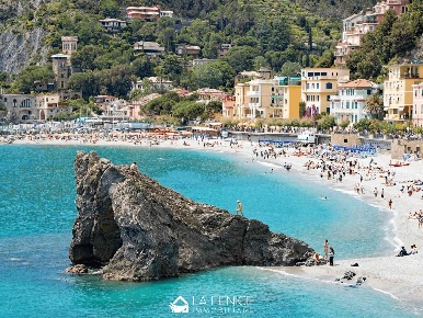 Foto Attività commerciale in NINO BIXIO SNC, Monterosso al Mare Centro