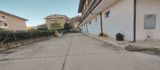 Foto Magazzino in VIA MOLINO IRTO, Dipignano di 120 m² con 1 locali