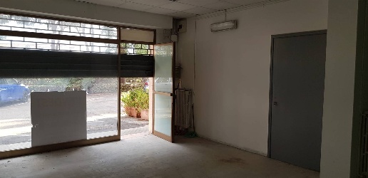 Foto Ufficio a Campi Bisenzio Sant'Angelo, Vingone di 109 m² con 3 locali