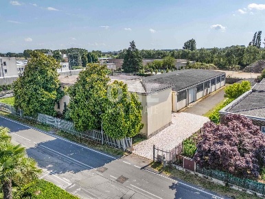 Foto Laboratorio in via Giuseppe di Vittorio 4, Settala Caleppio di 1490 m²