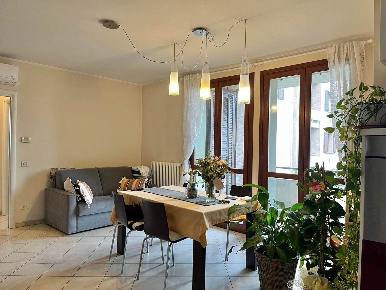 Foto Appartamento a Parma Paradigna - Centro Torri di 72 m² con 2 locali