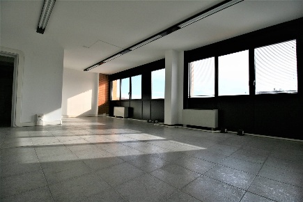 Foto Ufficio a Cecina Cecina Centro di 75 m² con 2 locali in vendita