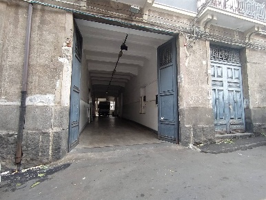 Foto Magazzino a Acireale Centro Storico di 400 m² con 2 locali in vendita