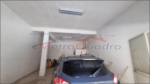 Foto Magazzino a Canicattì di 75 m² con 1 locali in vendita