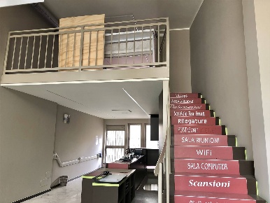 Foto Negozio in Via Borfuro 14/B, Bergamo Centro di 223 m² con 3 locali