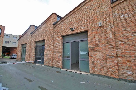 Foto Laboratorio a Siena Fuori Porta Pispini di 171 m² con 2 locali