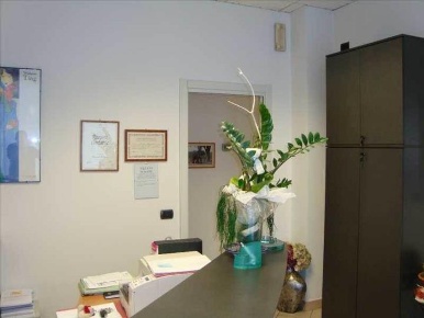 Foto Ufficio a Prato Coiano di 90 m² con 4 locali in vendita