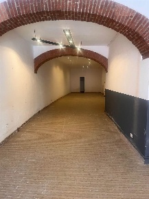 Foto Negozio a Pistoia Capostrada di 107 m² con 2 locali in affitto