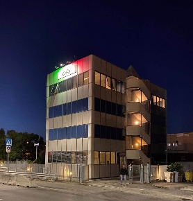 Foto Ufficio a La Spezia Limone - Melara di 650 m² con 30 locali in affitto