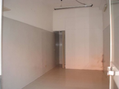 Foto Negozio a Montefiascone Centro di 30 m² con 1 locali in affitto