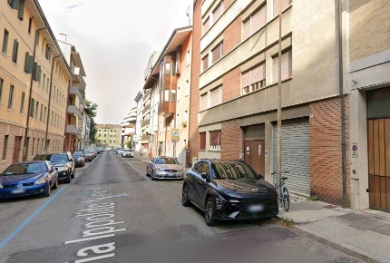 Foto Negozio a Udine Stazione - Europa di 60 m² con 2 locali in vendita