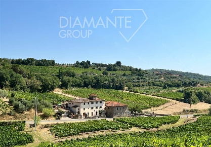 Foto Cessione attività a Greve in Chianti di 500 m² con 8 locali in vendita