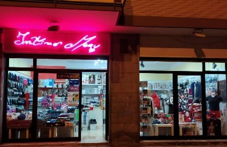 Foto Attività commerciale a Salerno Irno - Brignano di 50 m² con 1 locali