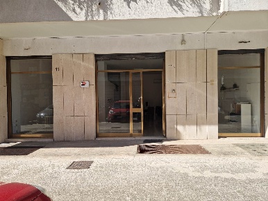 Foto Negozio in via Boccaccio 11, Lecce Ariosto di 70 m² con 1 locali