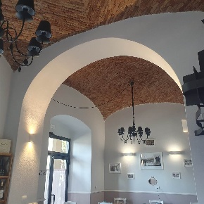 Foto Ristorante a La Spezia Centro Storico di 100 m² con 2 locali