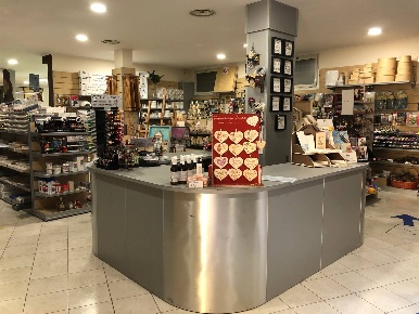 Foto Attività commerciale in Via dei Sette Metri 61 a, Roma Morena