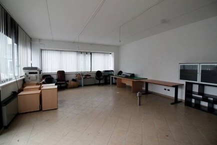 Foto Laboratorio a Forlì Carpinello di 140 m² con 2 locali in vendita