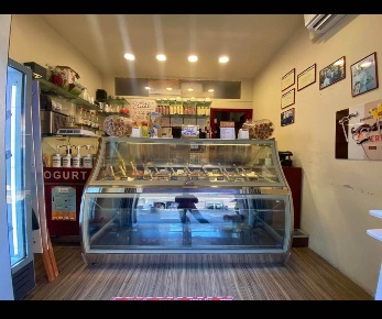 Foto Attività commerciale a Follonica Centro di 21 m² con 2 locali