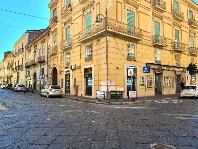 Foto Negozio in Corso Garibaldi 1, Santa Maria Capua Vetere di 52 m²