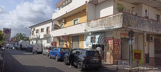 Foto Negozio in Via Torre di Mare, Capaccio Paestum di 90 m² in vendita