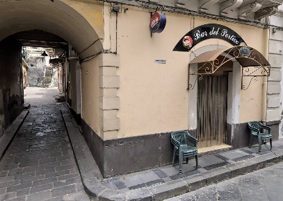 Foto Bar in via vittorio emanuele, Scordia di 80 m² con 4 locali in vendita