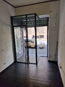 Foto Locale commerciale a Pistoia Sant'Agostino di 23 m² con 1 locali
