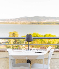 Foto Ristorante in via firenze  11, Castiglione del Lago Centro di 300 m²