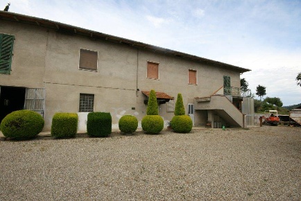 Foto Cessione attività a Certaldo Certaldo Alto di 670 m² con 17 locali
