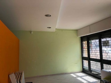 Foto Negozio in VIALE BOCCACCIO, Empoli Ospedale - Santa Maria di 80 m²