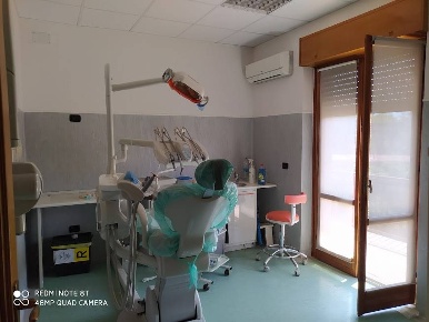 Foto Ufficio in Via On.Napolitano, Nola Centro di 100 m² con 4 locali
