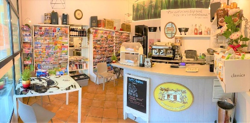 Foto Attività commerciale a Marcaria Centro di 40 m² con 1 locali