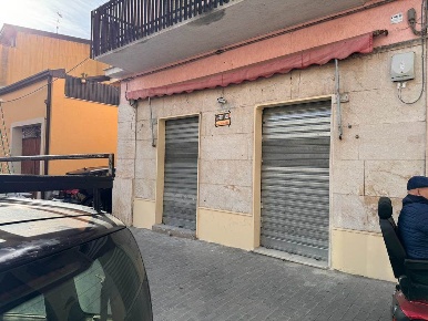 Foto Attività commerciale in via Tenente de Cristoforo 7, Scordia di 30 m²