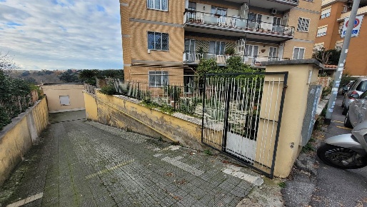 Foto Magazzino in VIA CESARE VIGNA 69, Roma Torrevecchia di 153 m²