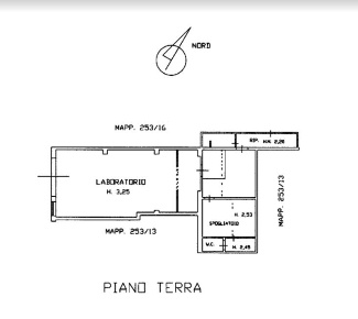 Foto Laboratorio a Viareggio Marco Polo - Don Bosco di 671 m² con 10 locali