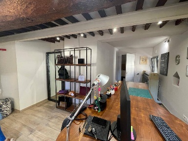 Foto Magazzino a Pistoia Sant'Agostino di 39 m² con 1 locali in vendita