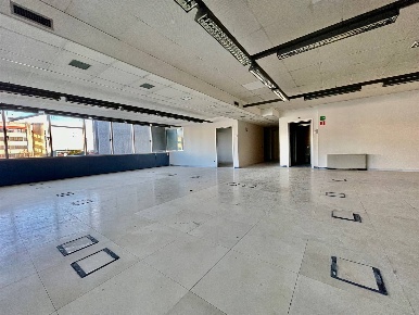 Foto Ufficio in VIA TORINO, Venezia Mestre di 222 m² con 2 locali