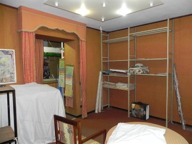 Foto Negozio a Camaiore Camaiore Paese di 40 m² con 2 locali in vendita