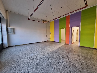 Foto Negozio a Cossato Centro di 51 m² con 2 locali in affitto