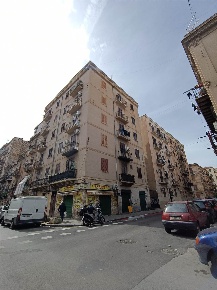 Foto Negozio a Palermo Oreto - Perez di 81 m² con 3 locali in vendita
