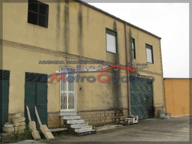 Foto Ufficio a Canicattì di 800 m² con 2 locali in affitto