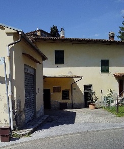 Foto Laboratorio a Vinci Vitolini di 190 m² con 4 locali in vendita