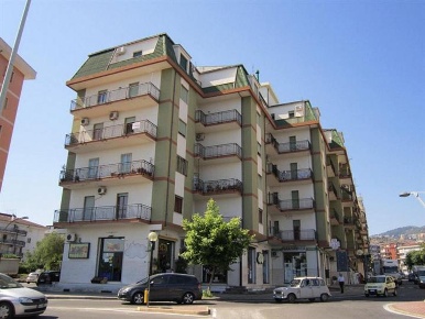 Foto Ufficio in VIA CILEA, Corigliano-Rossano Rossano Stazione di 220 m²